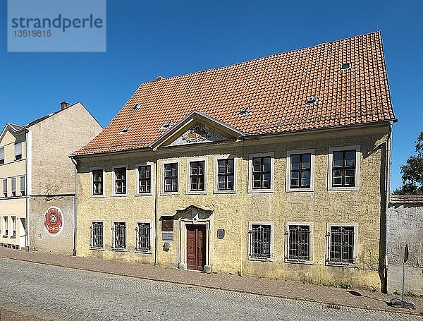 Geburtshaus von Joachim Ringelnatz  der hier am 7.8.1883 als Hans Gustav Bötticher zur Welt kam  Rigelnatzstadt Wurzen  Sachsen  Deutschland  Europa