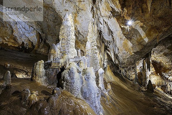 Lipa-Höhle  Lipska pecina  Cetinje  Montenegro  Europa