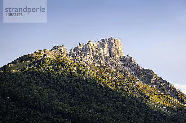 Elferspitze  2505 m  Stubaier Alpen  Tirol  Österreich  Europa