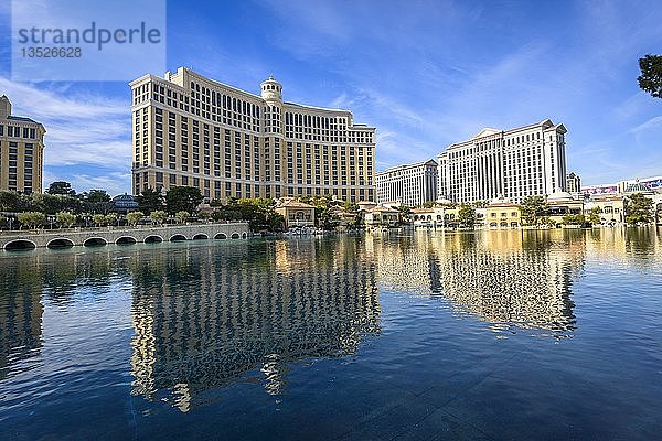 See vor dem Hotel Bellagio  Casino  Luxushotel  Las Vegas Strip  Las Vegas  Nevada  USA  Nordamerika