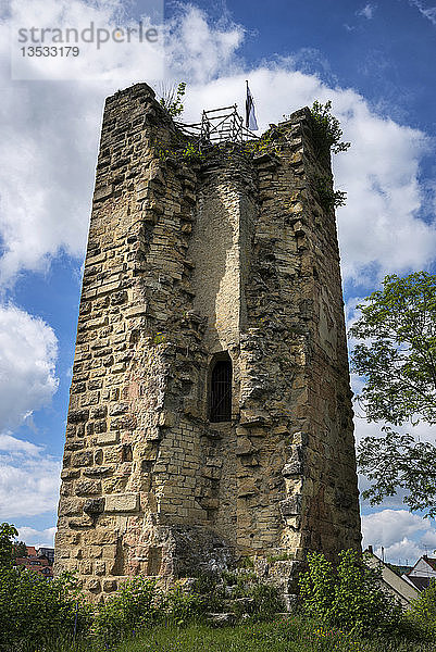 Wehrturm der ehemaligen Niederburg  historisches Zentrum  Tengen  Baden-Württemberg  Deutschland  Europa