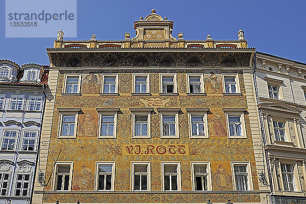 Historische Fassade des Hotels Rott  Altstädter Ring  Altstadt  UNESCO-Weltkulturerbe  Prag  Böhmen  Tschechische Republik  Europa