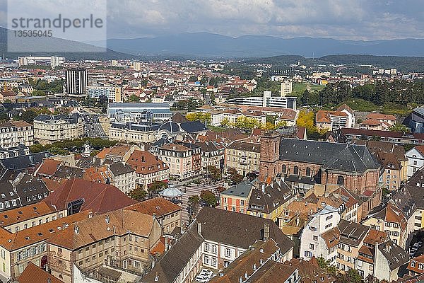 Überblick  Altstadt  Belfort  Franche-Comte  Frankreich  Europa