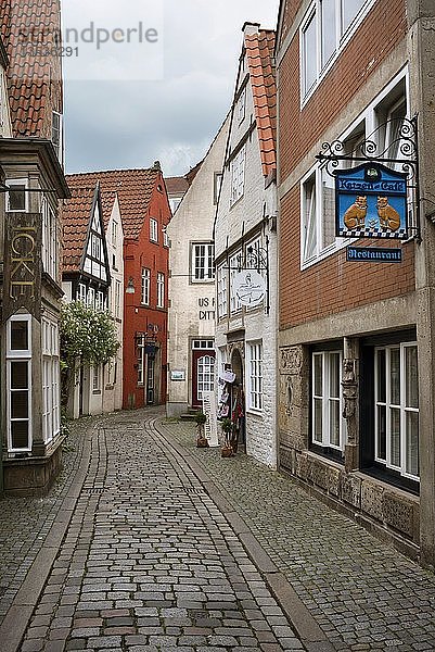 Historischer Teil der Altstadt Schnoor  auch Schnoorviertel  Bremen  Deutschland  Europa