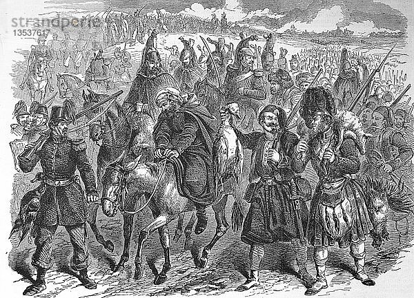 Rückkehr von einer Erkundung und Nahrungssuche  Englische Soldaten im Krimkrieg  1855  Holzschnitt  England