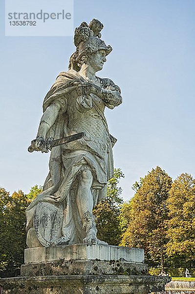 Park mit Mars-Statue  Nymphenburger Park  Schloss Nymphenburg  München  Oberbayern  Bayern  Deutschland  Europa