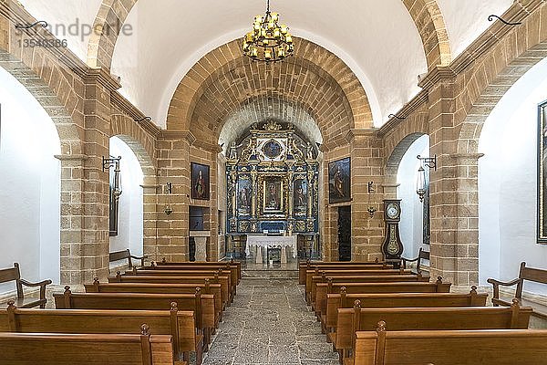 Innenraum der Kapelle Ermita de la Victoria  Halbinsel Victoria  Mallorca  Balearen  Spanien  Europa