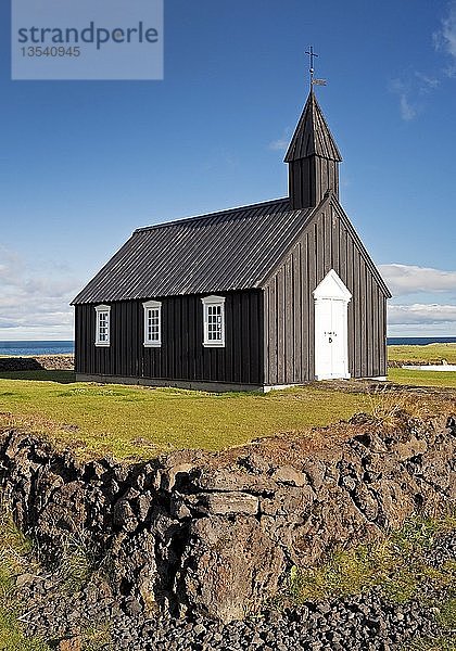 Schwarze Holzkirche  Budir Kirka  Budir  Snæfellsnes-Halbinsel  Westisland  Vesturland  Island  Europa