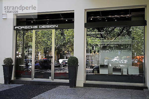 Porsche Design Store am Kudamm  Berlin  Deutschland  Europa