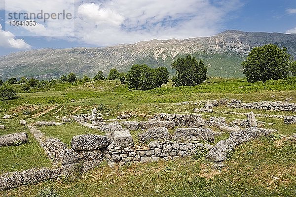 Archäologische Stätte von Antigoneia  Antigonea  Antigonë  Lunxheria-Gebirge  Qar Gjirokastra  Gjirokastër  Albanien  Europa