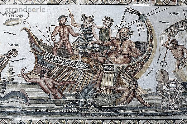 Mosaik mit der Darstellung der Reisen des Odysseus auf dem Flughafen von Jerba  Melila  Tunesien.