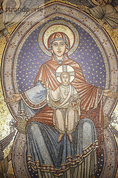 Kathedrale St. Nikolaus  Mosaik in der Apsis  Die Jungfrau Maria und Jesus.