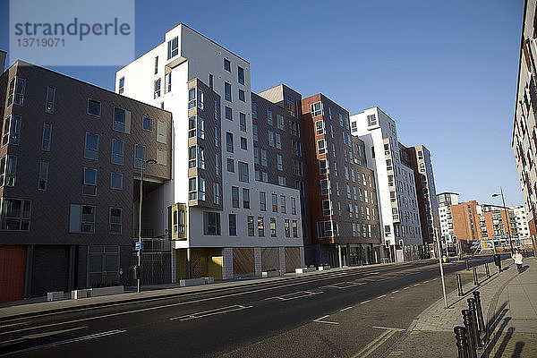 Athena Hall  moderne Architektur  neues Studentenwohnheim  Ipswich