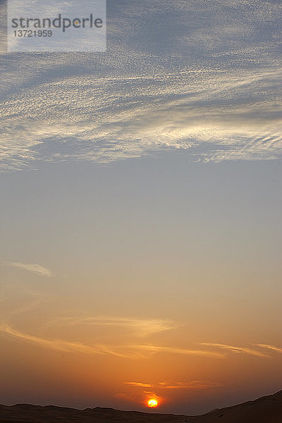 Sonnenuntergang in der Wüste Liwa