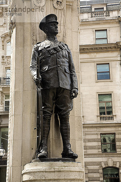 Denkmal für den Ersten Weltkrieg vor der Royal Exchange  City of London  London