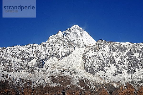 Nilgiri-Gipfel in den Annapurnas.