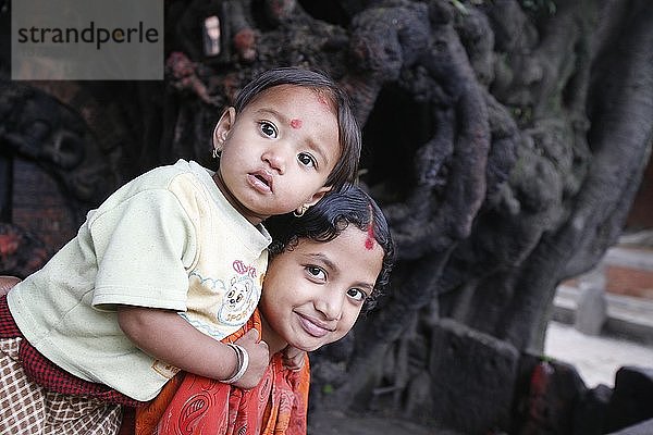 Nepalesische Mädchen  Bhaktapur  Nepal.