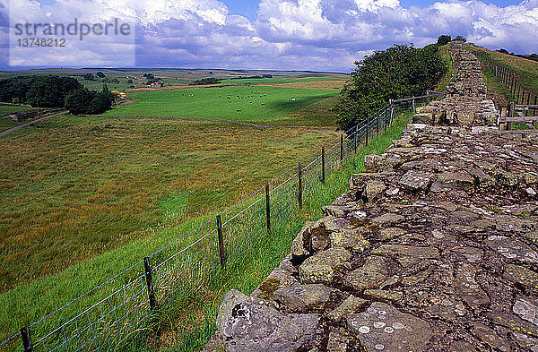 Hadrian´s Wall  Walltown Crag  Northumberland  England