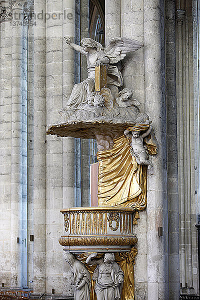 Kanzel der Kathedrale von Amiens