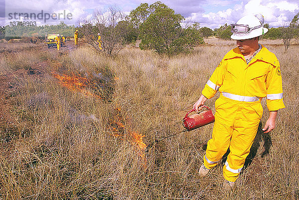 Brandbekämpfung durch freiwillige ländliche Feuerwehren  Queensland  Australien