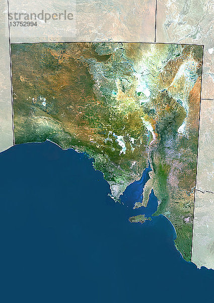 Satellitenbild des Bundesstaates South Australia  Australien. Dieses Bild wurde aus Daten zusammengestellt  die von den Satelliten LANDSAT 5 und 7 erfasst wurden.