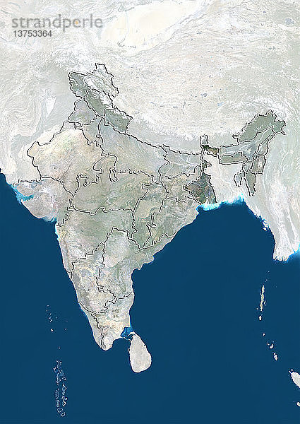 Satellitenbild von Indien  das den Bundesstaat Westbengalen zeigt. Dieses Bild wurde aus Daten zusammengestellt  die von den Satelliten LANDSAT 5 und 7 erfasst wurden.