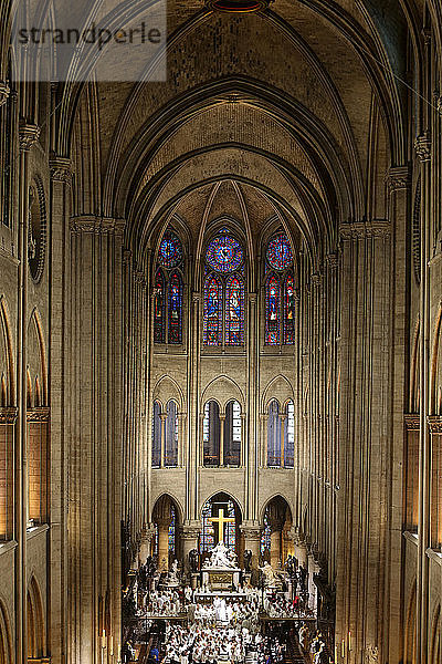Hauptschiff der Kathedrale Notre Dame
