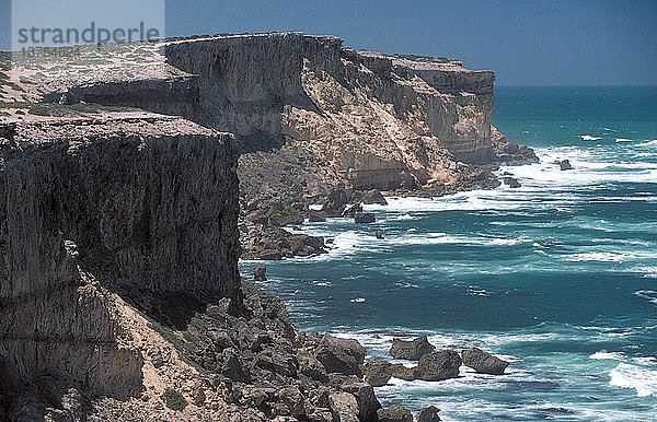 Klippen in der Großen Australischen Bucht Eyre Peninsula  Südaustralien