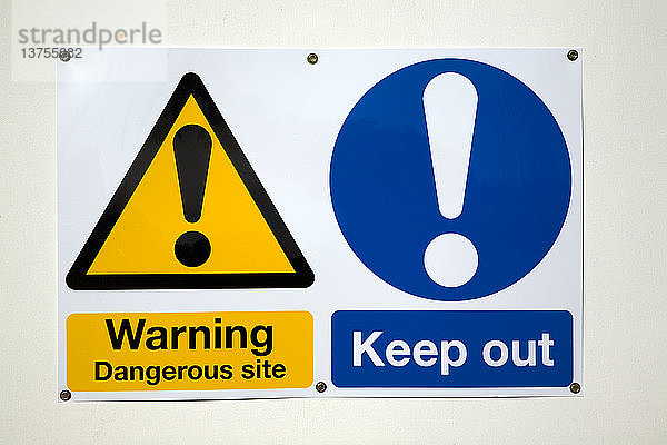 Warnung Keep Out Schilder gefährliche Stelle