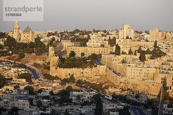 Jerusalem vom Ölberg aus gesehen