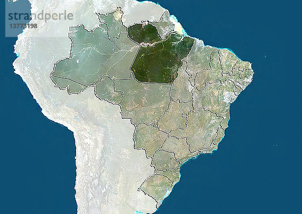 Satellitenbild von Brasilien  das den Bundesstaat Para zeigt. Dieses Bild wurde aus Daten zusammengestellt  die von den Satelliten LANDSAT 5 und 7 erfasst wurden.