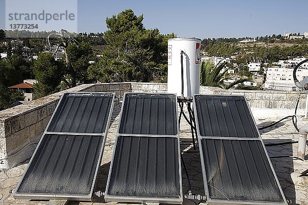 Sonnenkollektoren  Israel.