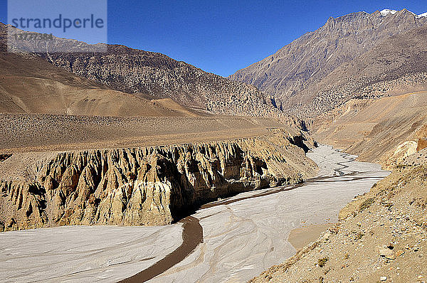Das Tal des Kali Gandaki-Flusses in Mustang
