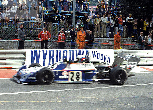 Der italienische Fahrer Elio de Angelis in einem Chevron B38 verdiente sich nach seinem Sieg bei diesem Formel-3-Rennen einen F1-Platz. Monaco  6. Mai 1978.