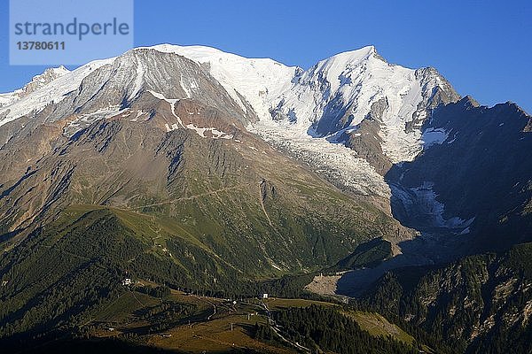 Französische Alpen  der Mont Blanc  der höchste Berg Europas (4810 m).