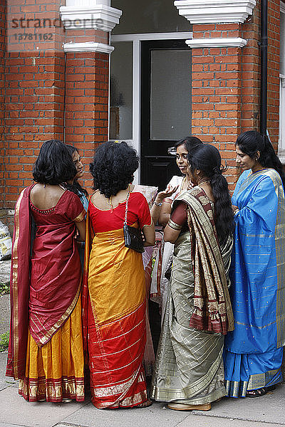 Tamilische Frauen in London
