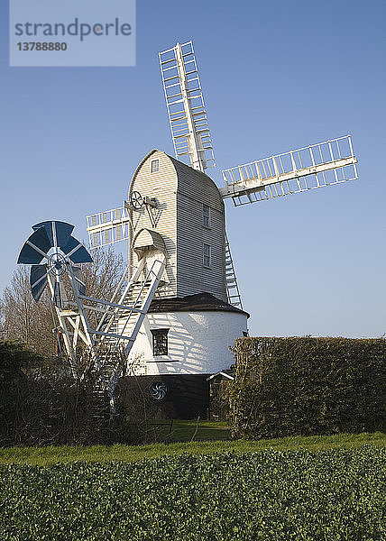 Windmühle  Postmühle Saxtead Green  Suffolk  England