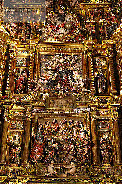 Altaraufsatz der Basilika Santa Maria de la Asuncion