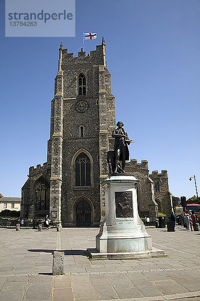 Thomas-Gainsborough-Statue  Kirche St. Peter und Market Hill  Sudbury  Suffolk  England