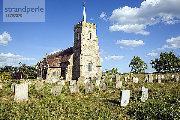 All-Saints-Kirche und -Friedhof  Sudbourne  Suffolk  England