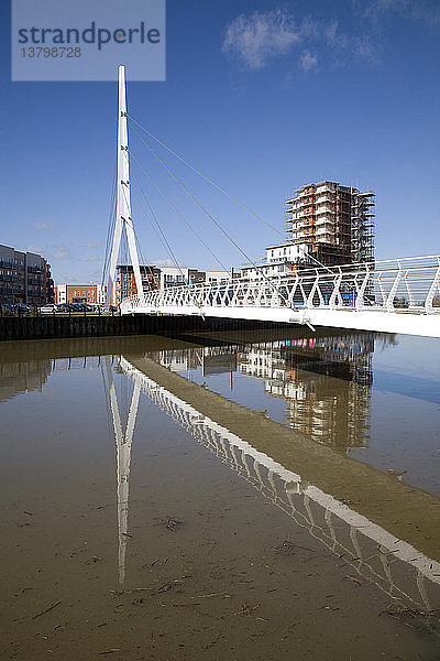Nach Sir Bobby Robson benannte Brücke  Ipswich  Suffolk