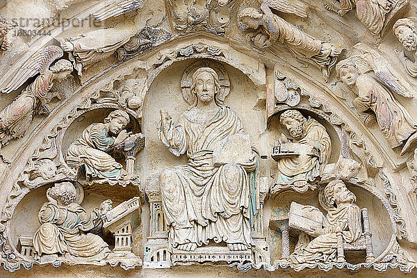Benediktinerabtei von Fleury. Nördliches Tor. Christus umgeben von den 4 Evangelisten