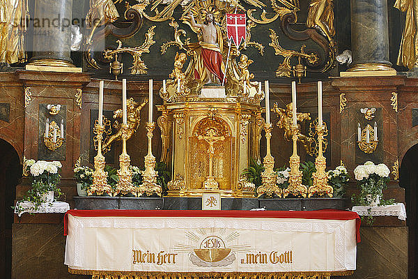 Kirche Mauer bei Melk. Barocker Altar.