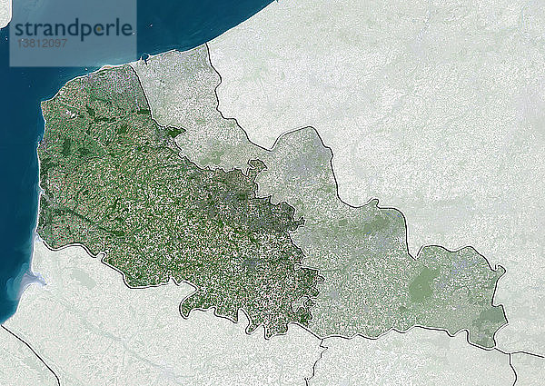 Satellitenansicht des Departements Pas-de-Calais in Nord-Pas-de-Calais  Frankreich. Reliefkarte Es grenzt an die Straße von Dover in Nordfrankreich. Dieses Bild wurde aus Daten der Satelliten LANDSAT 5 und 7 erstellt.