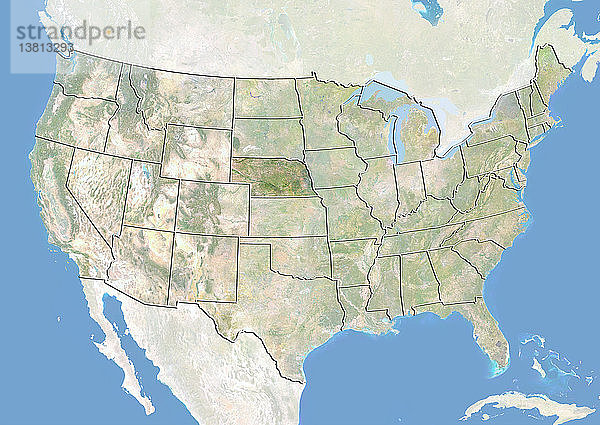 Satellitenbild der Vereinigten Staaten mit Bodenwelleneffekt  das den Bundesstaat Nebraska zeigt. Dieses Bild wurde aus Daten der Satelliten LANDSAT 5 und 7 in Kombination mit Höhendaten erstellt.