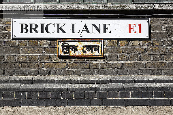 Brick Lane London E1 Straßenschild in englischer und bengalischer Sprache