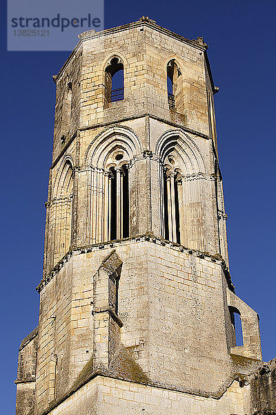 Turm der Abtei La Sauve Majeure