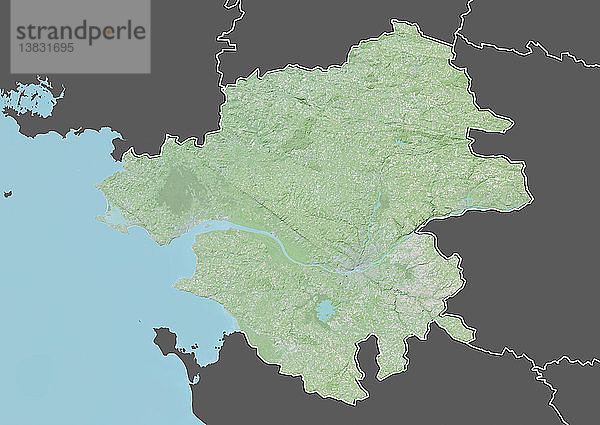 Reliefkarte des Departements Loire-Atlantique  Frankreich. Es wird im Westen vom Atlantik begrenzt. Dieses Bild wurde aus Daten der Satelliten LANDSAT 5 und 7 in Kombination mit Höhendaten erstellt.