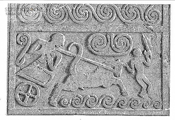 Die mykenische Kunst zeigt  dass die Mykener ein kriegerisches Volk waren. Dieses Steinrelief eines auf einem Streitwagen sitzenden Kriegers stammt von einem Schachtgrabmal aus dem 16.