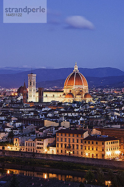 Die Skyline von Florenz von der Piazza Michelangelo im Morgengrauen